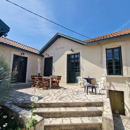 Tatil Evi Charmante 4 Pieces, 6 Pers. Au Quartier Du Casino De Chatelaillon-plage, Proche Mer, Jardin, Parking - Fr-1-706-15