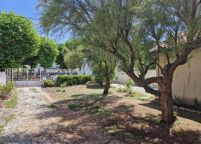 Charmante 4 Pieces, 6 Pers. Au Quartier Du Casino De Chatelaillon-plage, Proche Mer, Jardin, Parking - Fr-1-706-15 Tatil Evi