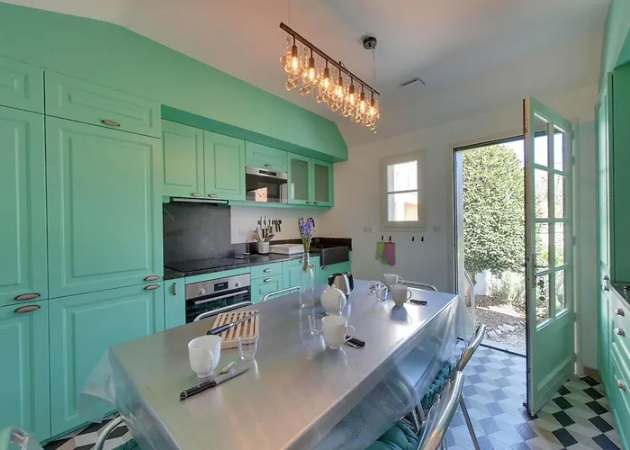 Tatil Evi Charmante 4 Pieces, 6 Pers. Au Quartier Du Casino De Chatelaillon-plage, Proche Mer, Jardin, Parking - Fr-1-706-15 *