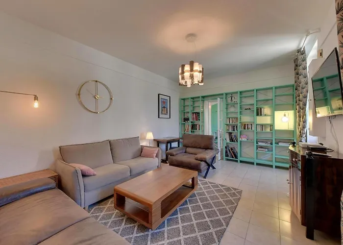 Charmante 4 Pieces, 6 Pers. Au Quartier Du Casino De Chatelaillon-plage, Proche Mer, Jardin, Parking - Fr-1-706-15 Holiday home *